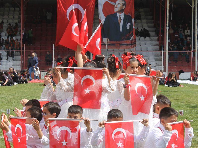 23 Nisan Ulusal Egemenlik ve Çocuk Bayramı Kutlamaları