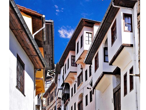 Elmalı Evleri